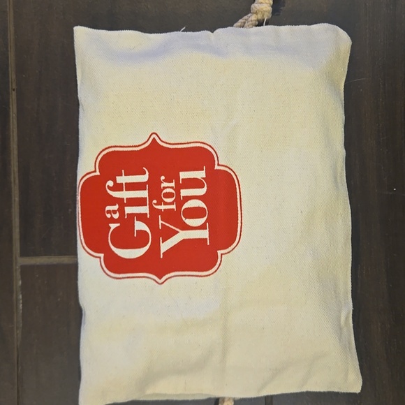 True Religion Gold Mesh Convertible Belt/Crossbody Bag NWOT - Picture 9 of 9